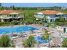 Caorle_Altanea villaggio Giardini_ubytování pro rodiny s dětmi_areál s bazény